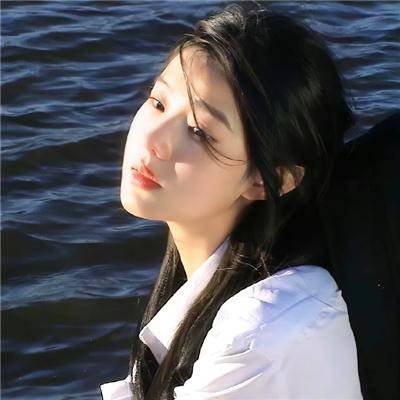 玻璃之唇 海报
